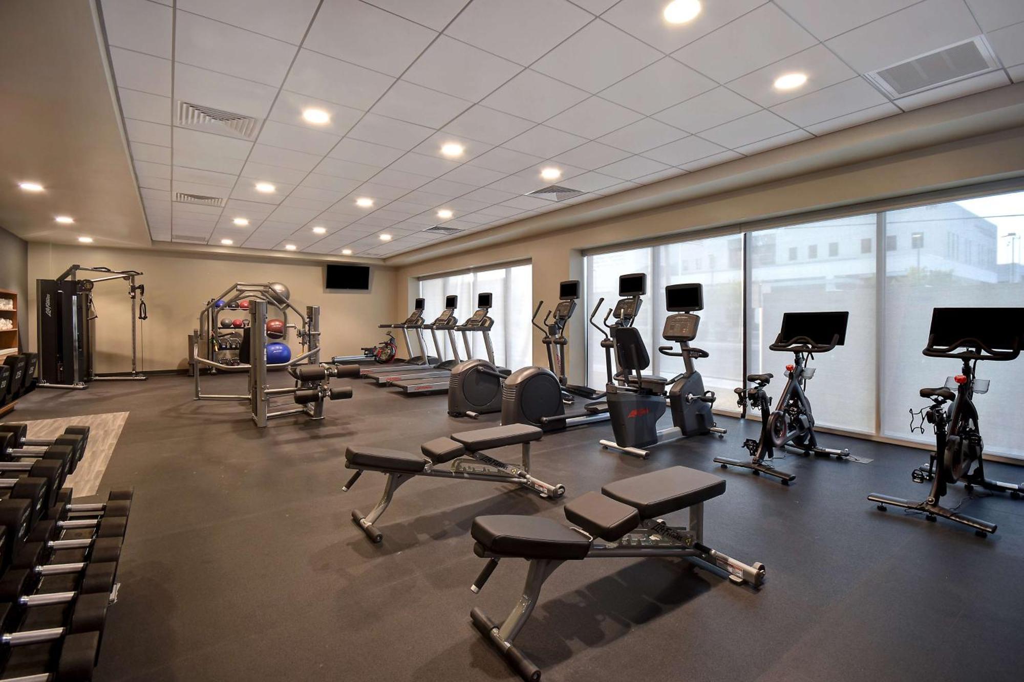 Home2 Suites By Hilton Las Vegas Convention Center - No Resort Fee Buitenkant foto