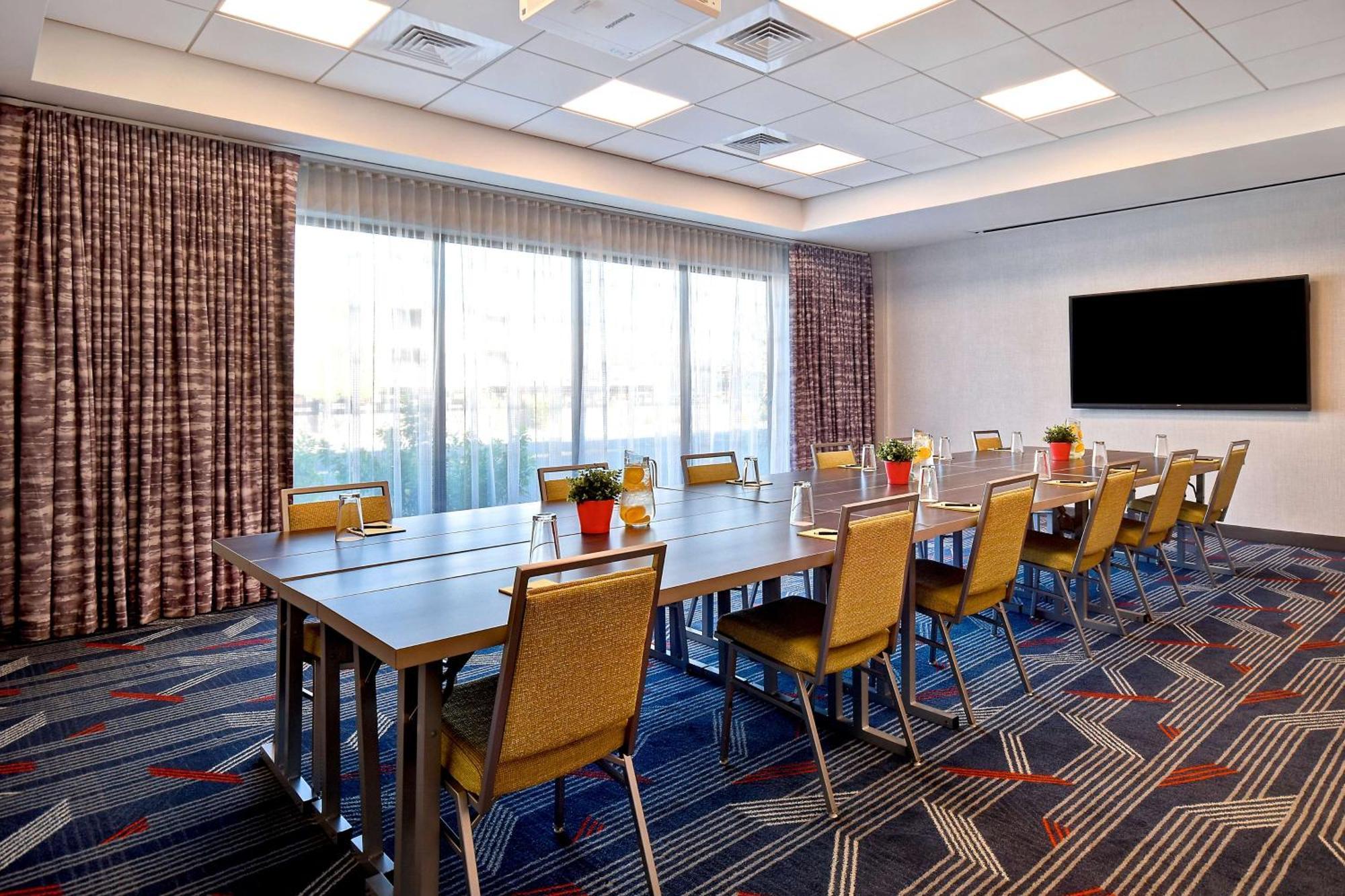 Home2 Suites By Hilton Las Vegas Convention Center - No Resort Fee Buitenkant foto