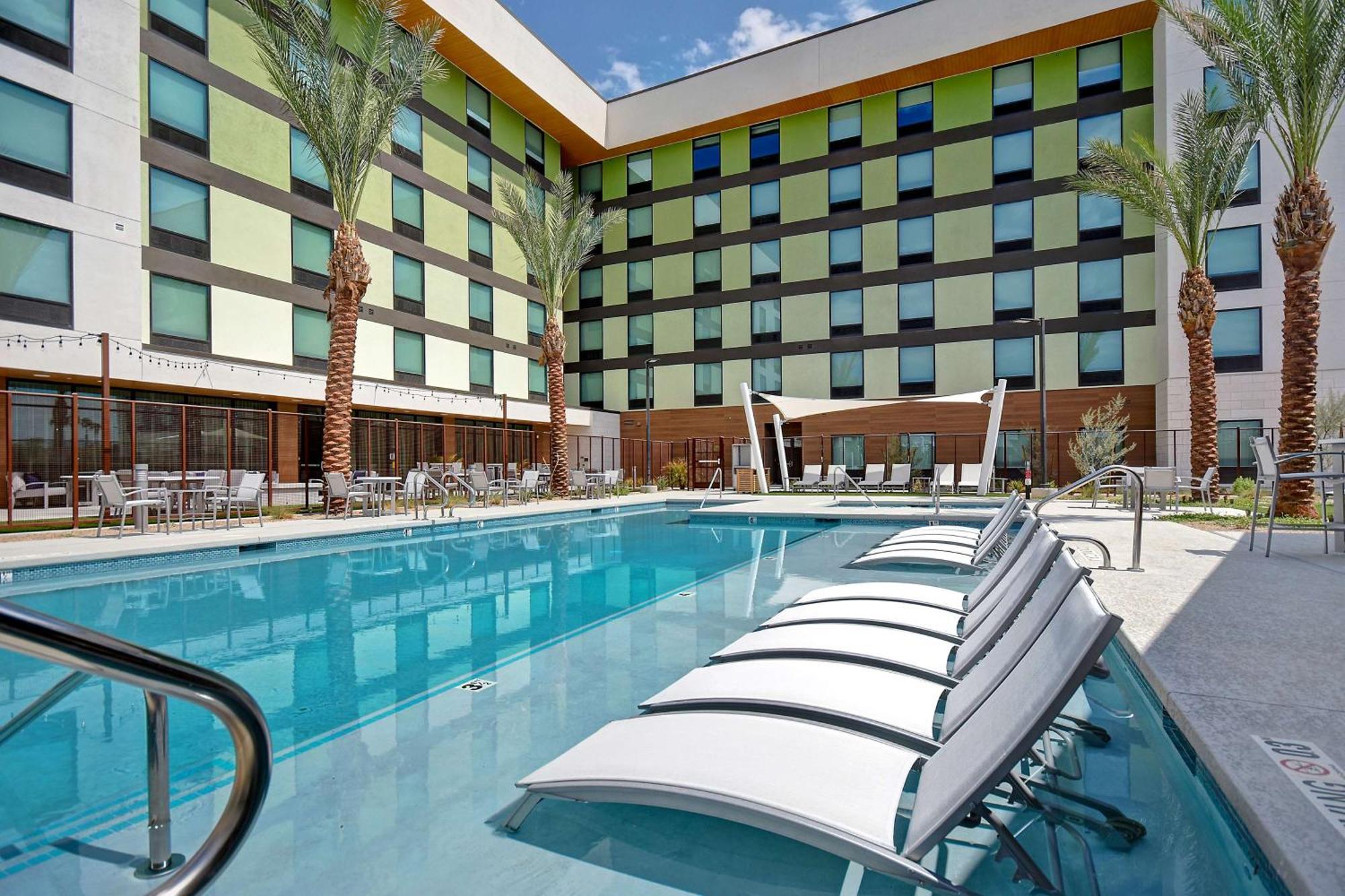 Home2 Suites By Hilton Las Vegas Convention Center - No Resort Fee Buitenkant foto